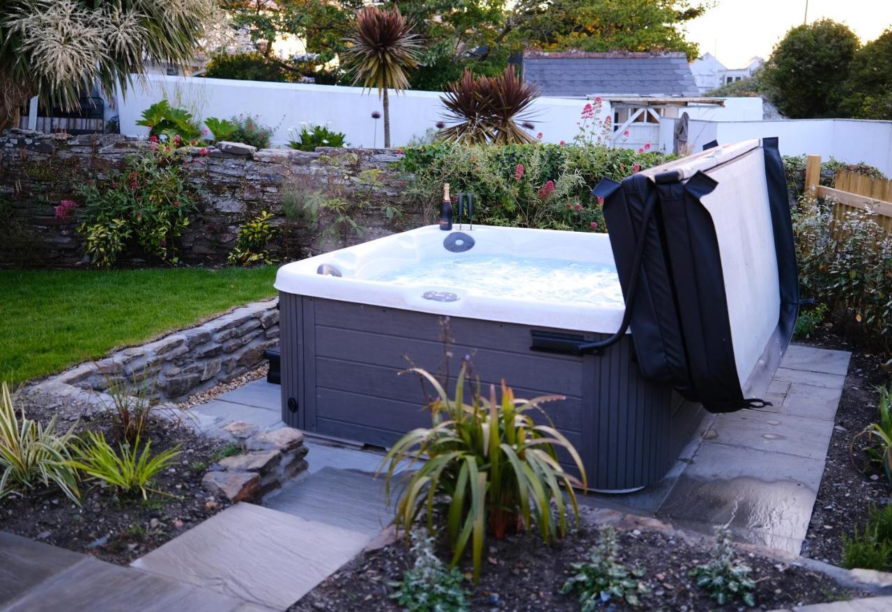 Newly Renovated Cottage With Hot Tub Portreath Exteriér fotografie